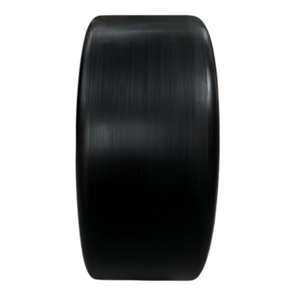 Photoroom_20250818_111114 LLANTA 13 X 4 1/2 X 8 POLY NEGRA SUPERIOR