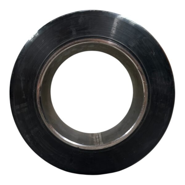 Photoroom_20250818_111130 LLANTA 13 X 4 1/2 X 8 POLY NEGRA SUPERIOR